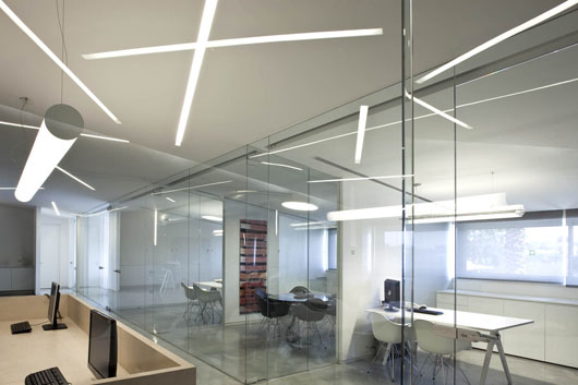 Cargal Group's Minimal Offices - 5
