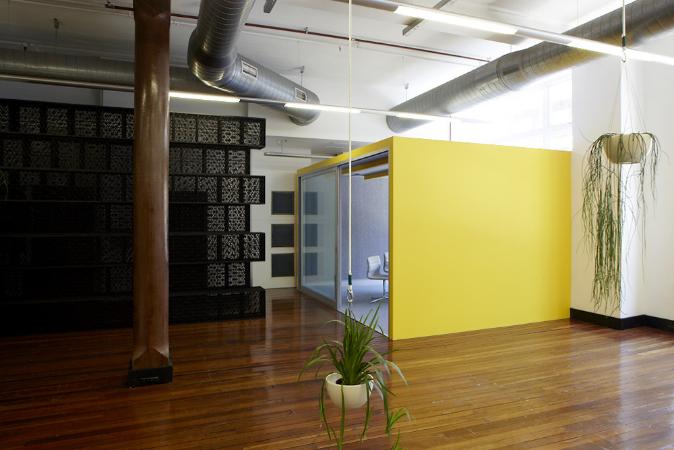 Inspiration: 35 Amazingly Bright, Bold, and Colorful Offices - 6
