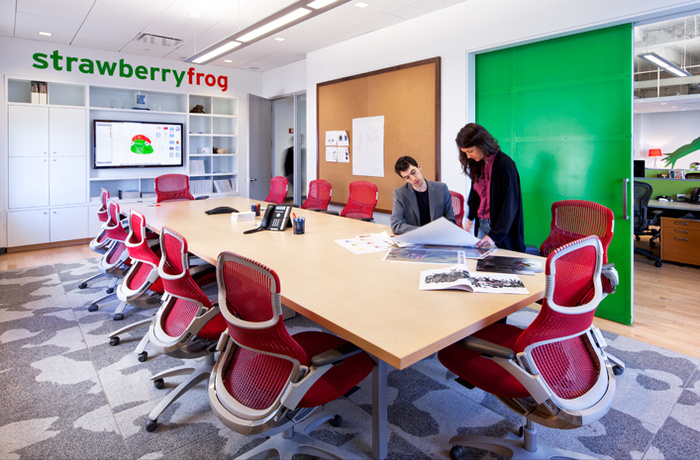 Strawberry Frog Offices - New York City - 4