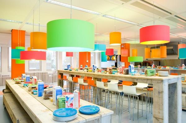 Inspiration: 35 Amazingly Bright, Bold, and Colorful Offices - 21