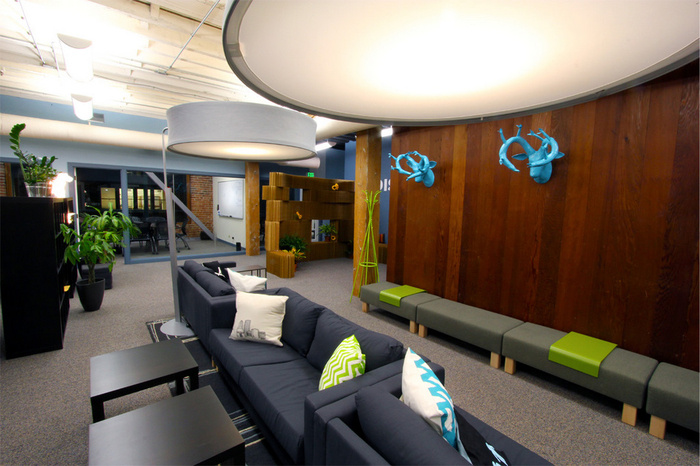 Tour Disqus' Comfortable and Balanced Offices - 9