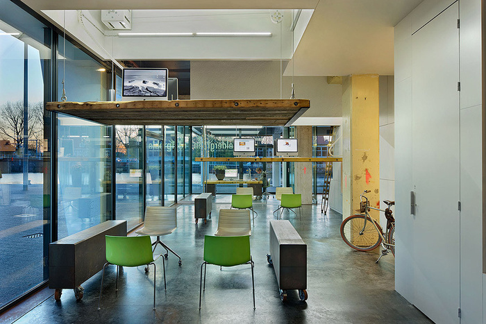 Heldergroen Offices by Zecc Architects - 5