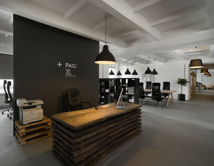 Pride and Glory Interactive Offices - Krakow - 1