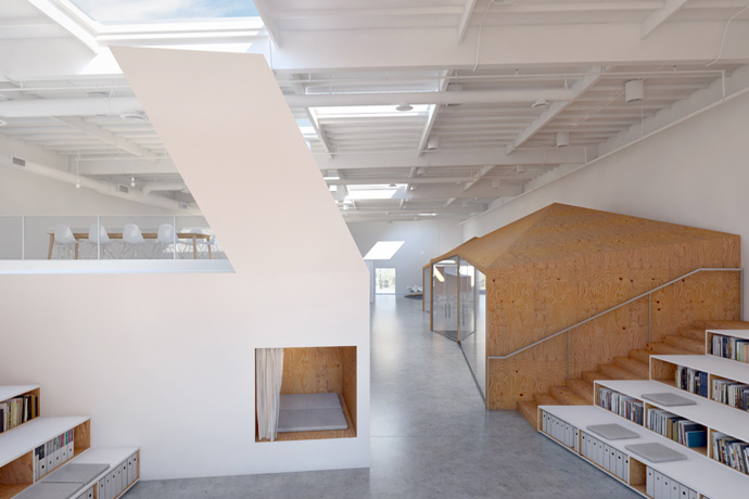 Hybrid Office by Edward Ogosta Architecture - 10