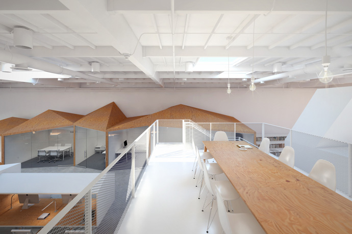 Hybrid Office by Edward Ogosta Architecture - 2