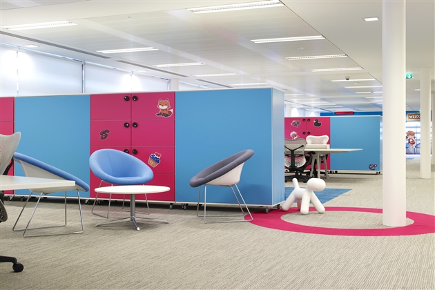 Playfish's Bright and Playful London Offices - 9