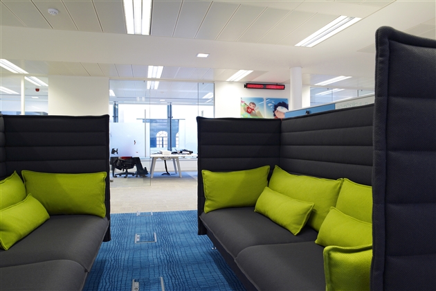 Playfish's Bright and Playful London Offices - 7