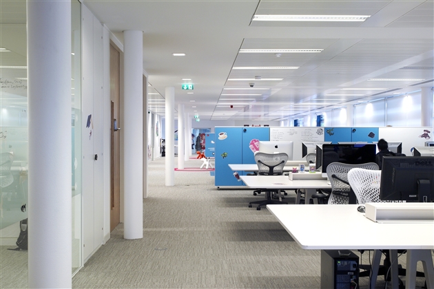 Playfish's Bright and Playful London Offices - 5