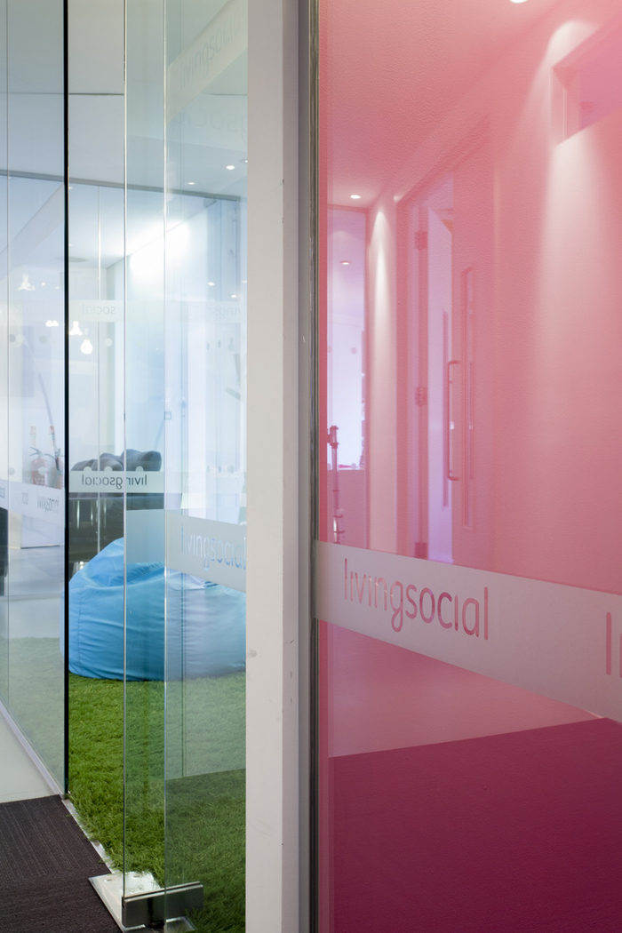 Check Out the Offices of LivingSocial UK - 3