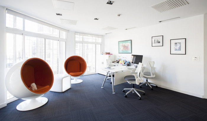 Check Out the Offices of LivingSocial UK - 11