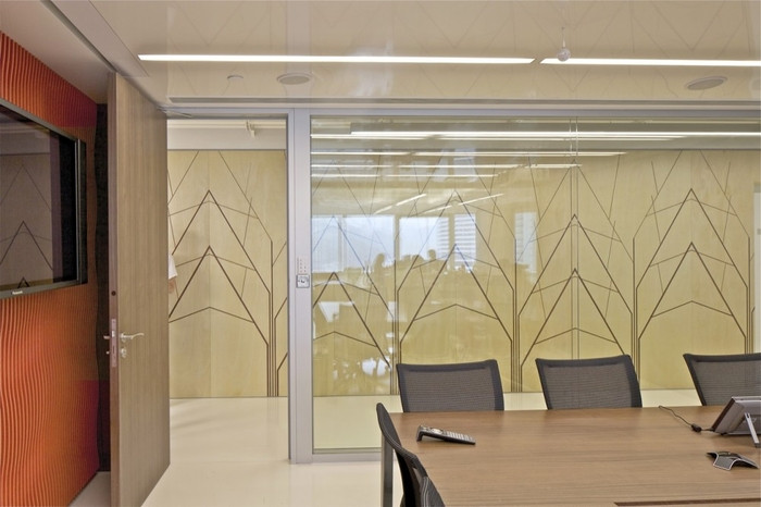 Privacy and Collaboration at McKinsey & Company's Hong Kong Office - 7