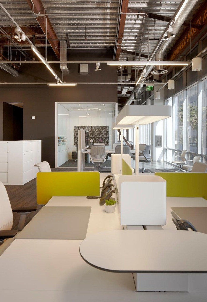 Tangram's Newport Beach Offices and Showroom - 10