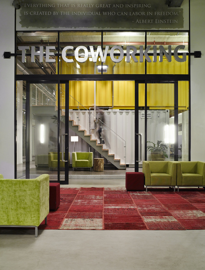 Amsterdam's New Coworking Office, The Coworking - 1