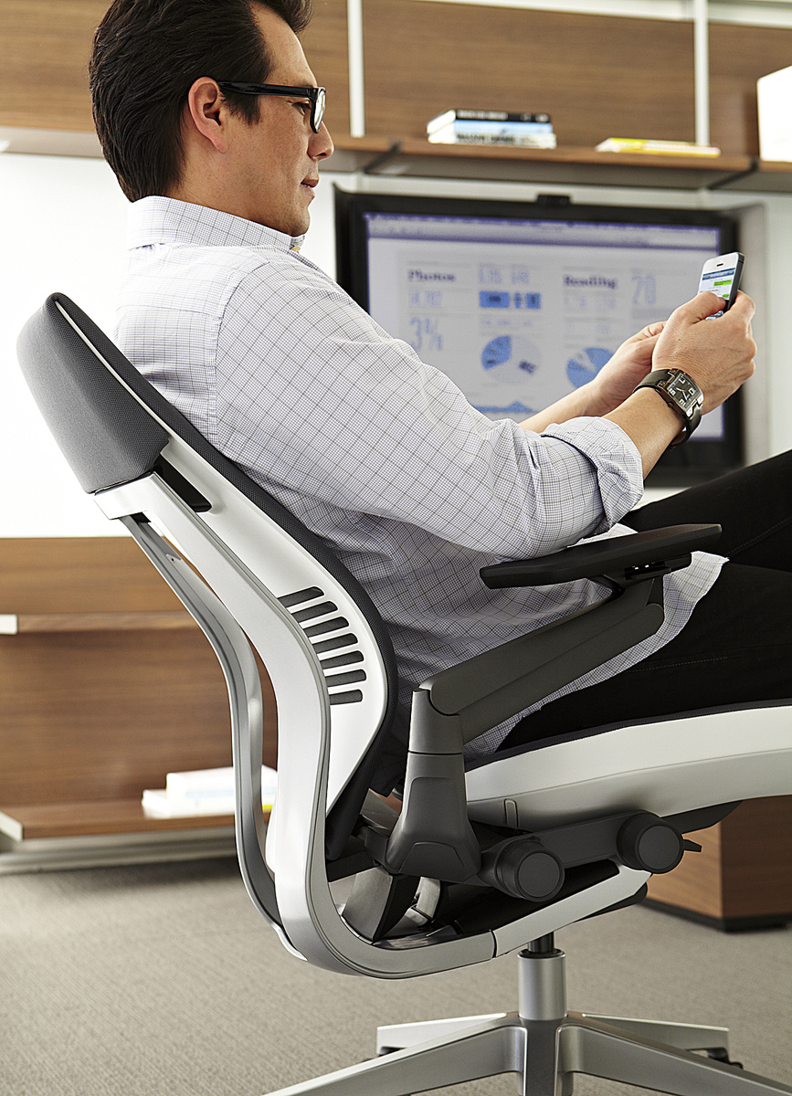 Steelcase's Gesture Chair Designed To Support Today's Technologies