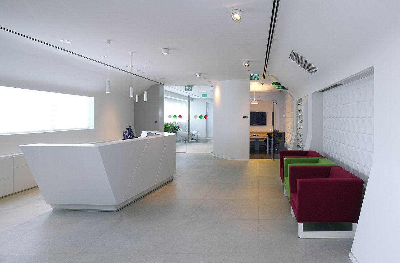 Roche Pharmaceuticals' New Israeli Offices - Office Snapshots