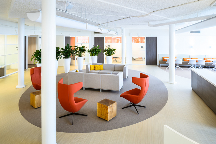 Mind & Health's Calm and Comfortable Office Design - 3