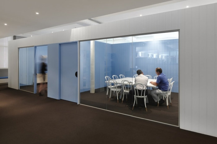 Inspiration: Offices Accented In Blue - 10