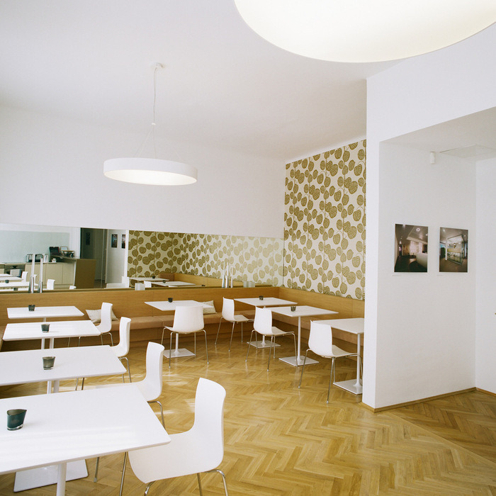 Inside Teamgnesda's Social and Mobile Vienna Office - 7