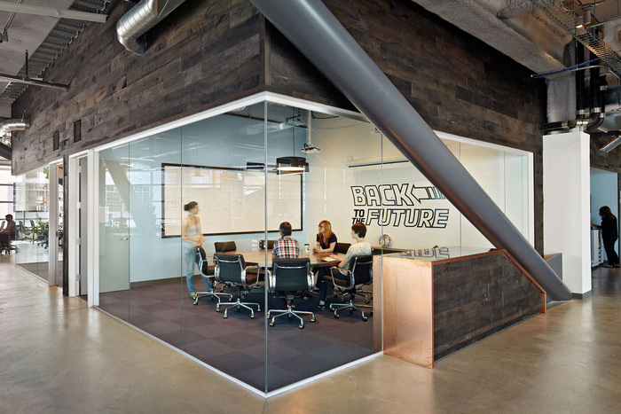 Inside Dropbox's Urbanized San Francisco Offices - 2