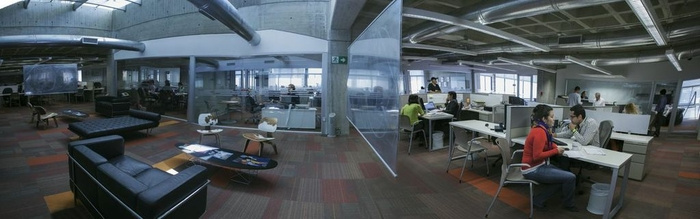 Inside Vepica's LEED Silver Caracas Headquarters - 14
