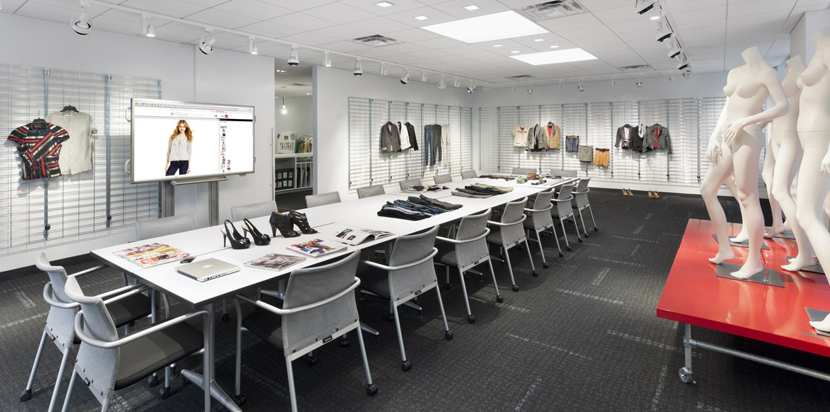 Macy's Reinvisioned New York City Offices | Office Snapshots
