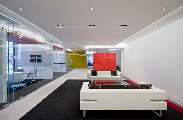 Inside the London Offices of Hitachi Consulting - 2