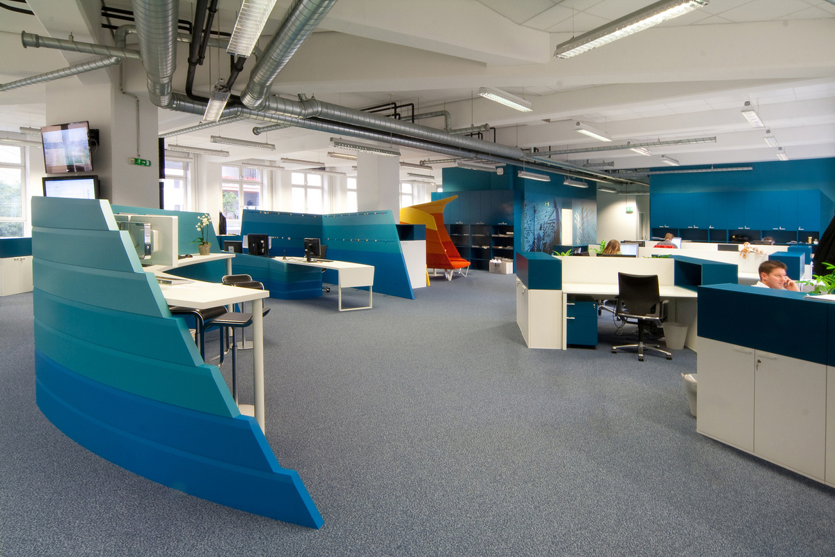 Inside wirtschaftsblatts newsroom office snapshots