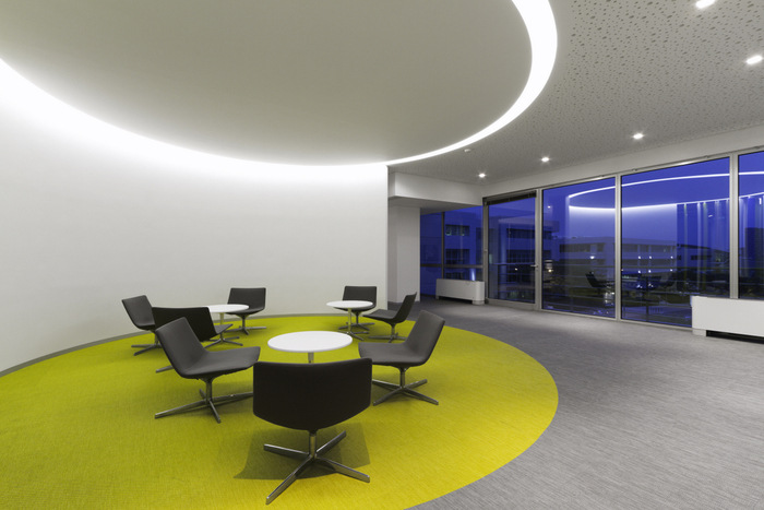 Sanofi-Aventis' New Lisbon Headquarters - 3