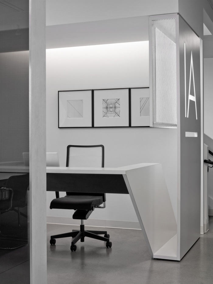 Inside IA Interior Architects' Los Angeles Office - 19