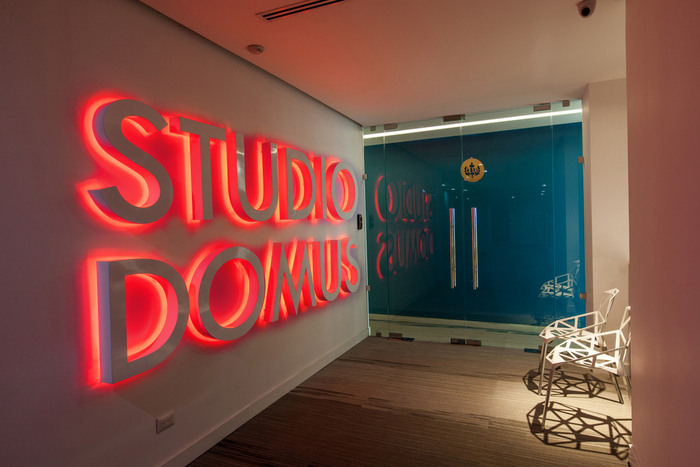 Studio Domus' Guatemala City Headquarters - 1