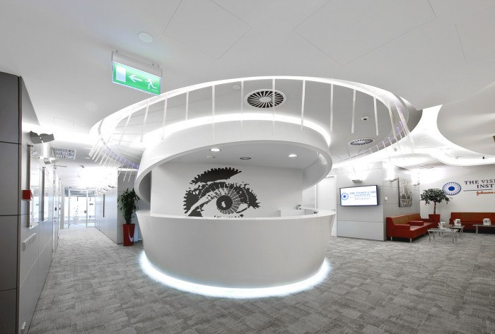 Johnson & Johnson Vision Care Institute's Moscow Offices / Sergey Estrin Architectural Studios - 3