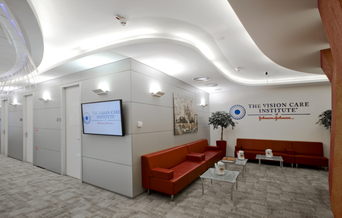 Johnson & Johnson Vision Care Institute's Moscow Offices / Sergey Estrin Architectural Studios - 4