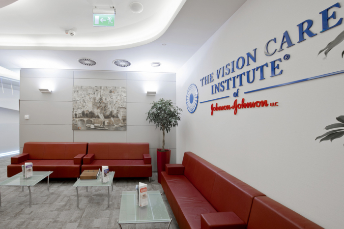 Johnson & Johnson Vision Care Institute's Moscow Offices / Sergey Estrin Architectural Studios - 6