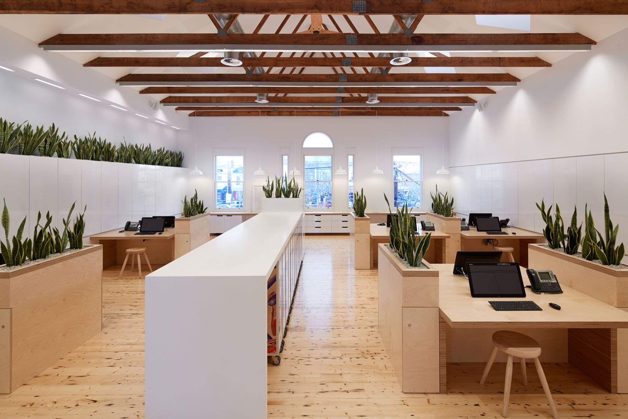 Headquarters / Melbourne Design Studio 