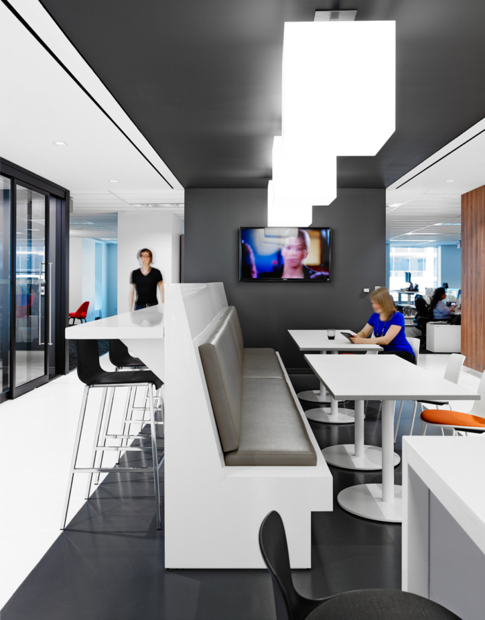 Inside Mediabrands' New Toronto Offices / figure3 - 4