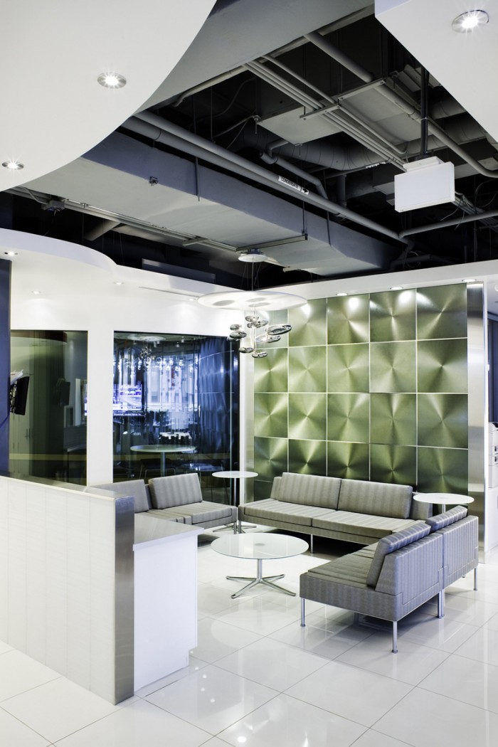 Business News Network's Toronto Offices / Mayhew - 1