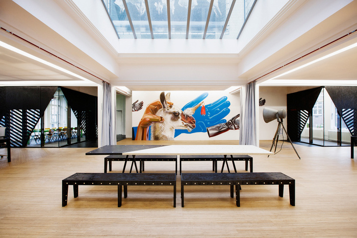 Superheroes' Amsterdam Offices - 1