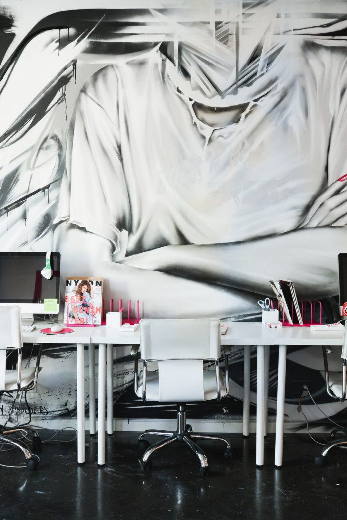 Nylon Magazine New York City Offices Office Snapshots Nylon Magazine New York City Offices 9