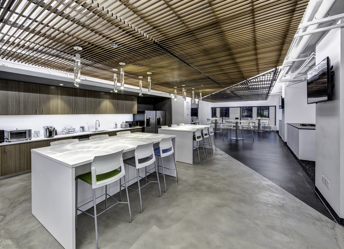 Ignite - Chicago Offices | Office Snapshots