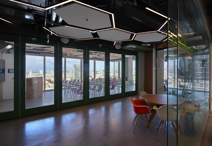 Autodesk - Tel Aviv Phase 2 Office Expansion - 11