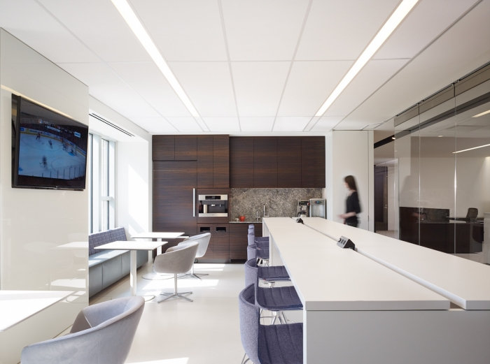 Suite 1600 - Chicago Offices - 13
