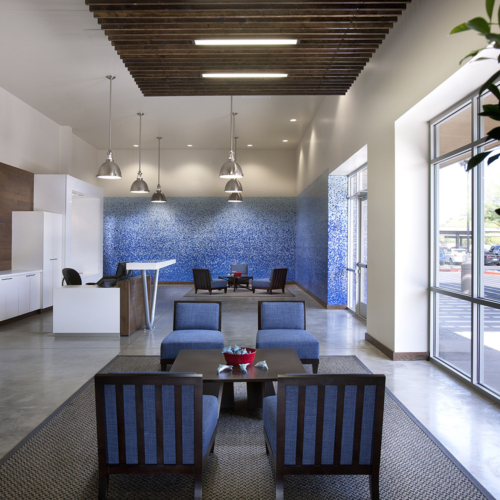 Leslie’s Swimming Pool Supplies – Phoenix Corporate Headquarters