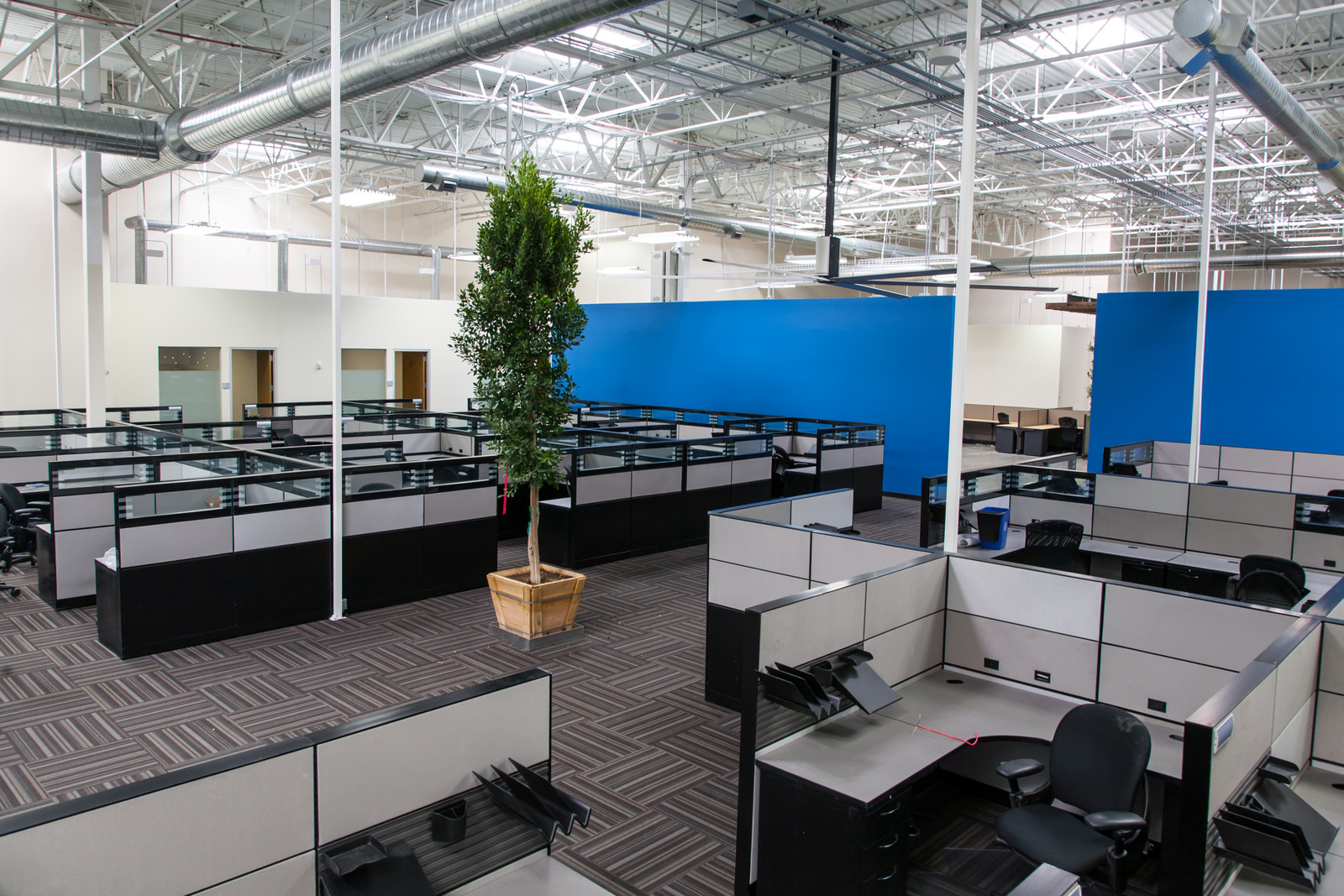 Leslie s swimming pool supplies phoenix corporate headquarters