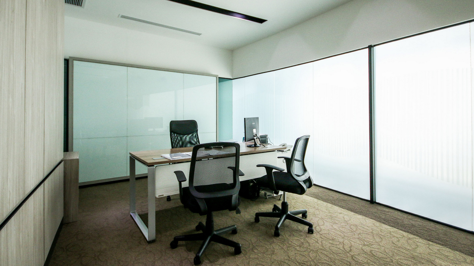 Baan Rajprasong Executive office - Bangkok Offices | Office Snapshots