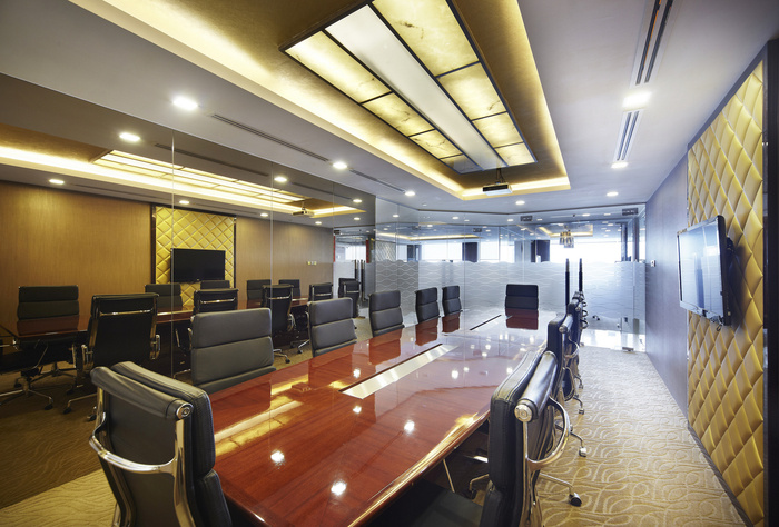 Indosurya International Holdings - Singapore Offices - 4