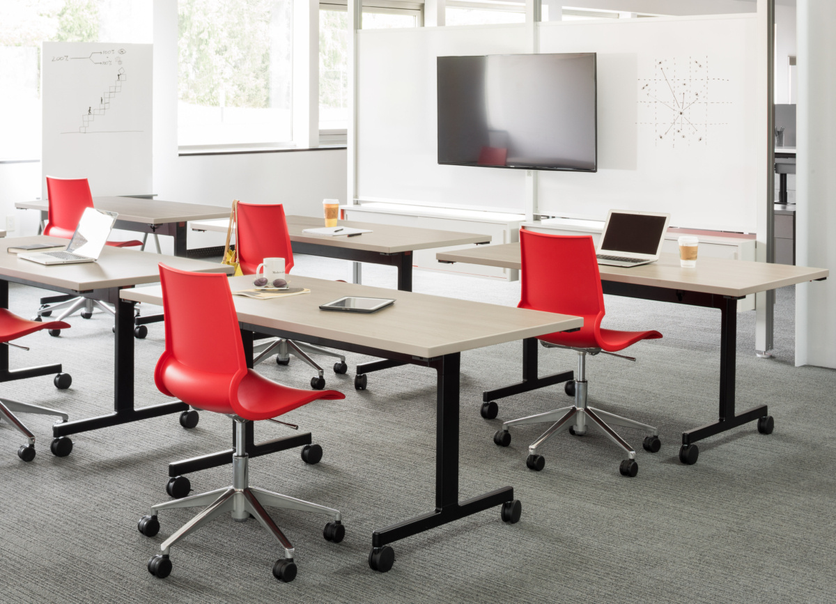 Knoll Pixel Tables Office Snapshots