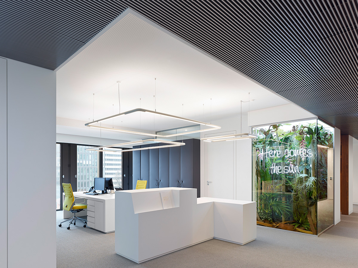 Phoenix Real Estate Development Frankfurt Offices Office Snapshots