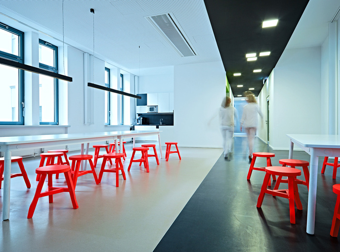 Groupon - Berlin Offices | Office Snapshots