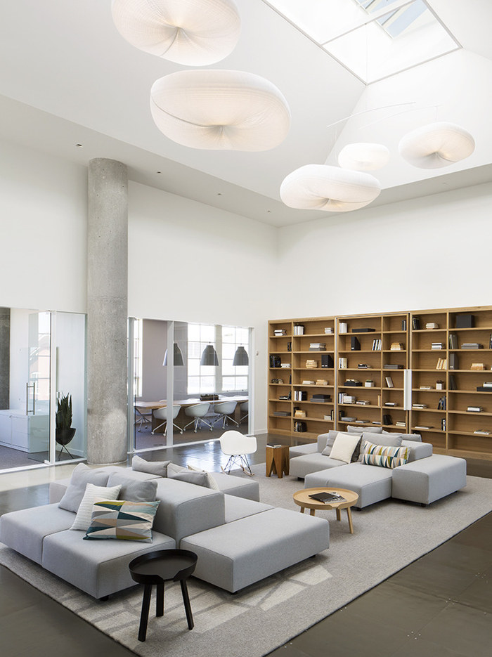 Venture Capital Firm - San Francisco Offices - 13