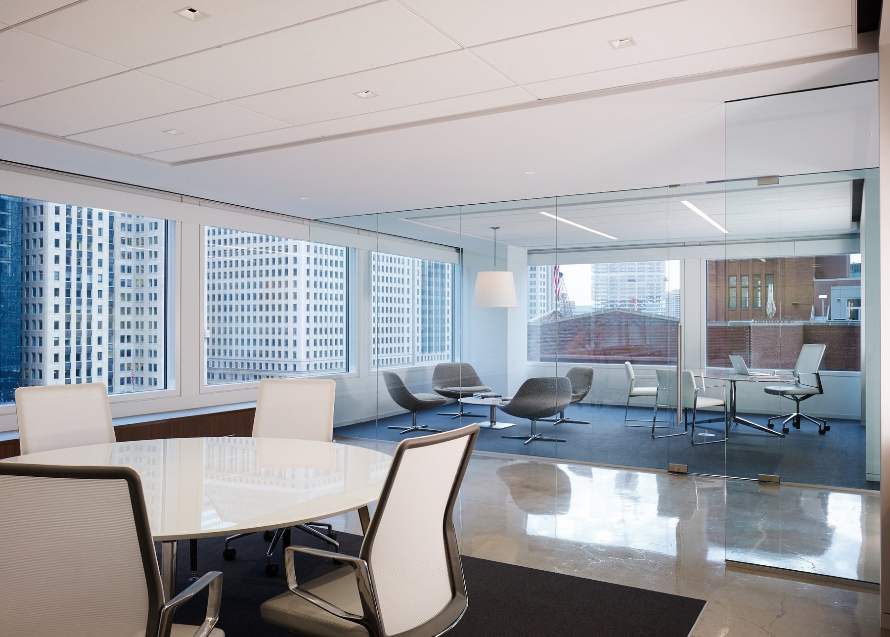 Pivot Design - Chicago Offices | Office Snapshots